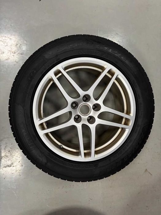 Set original roti iarna Porsche Macan 18 inch