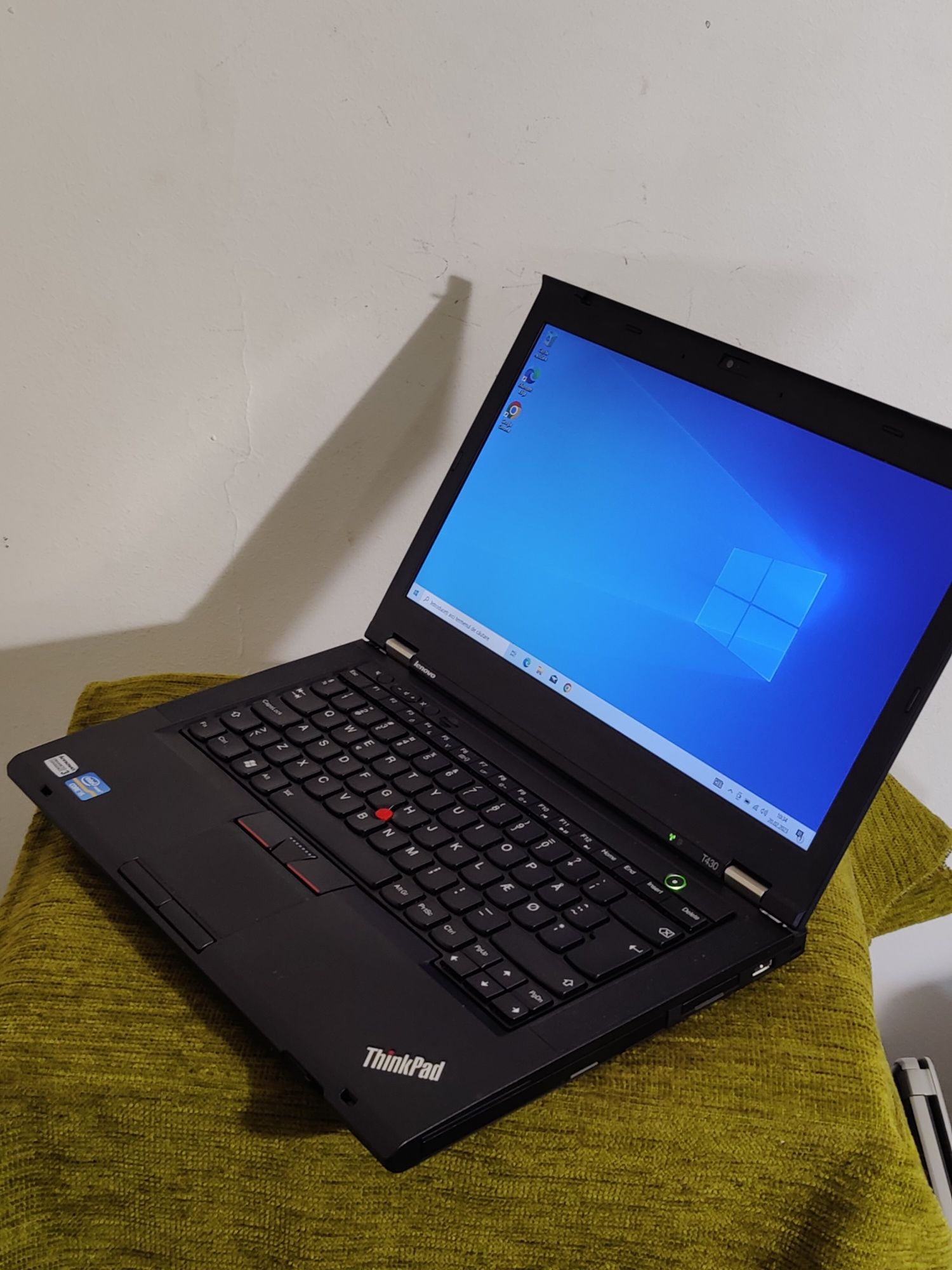 Laptop Lenovo Thinkpad T430, i5-3210m, 8 Gb ram, SSD 256 gb