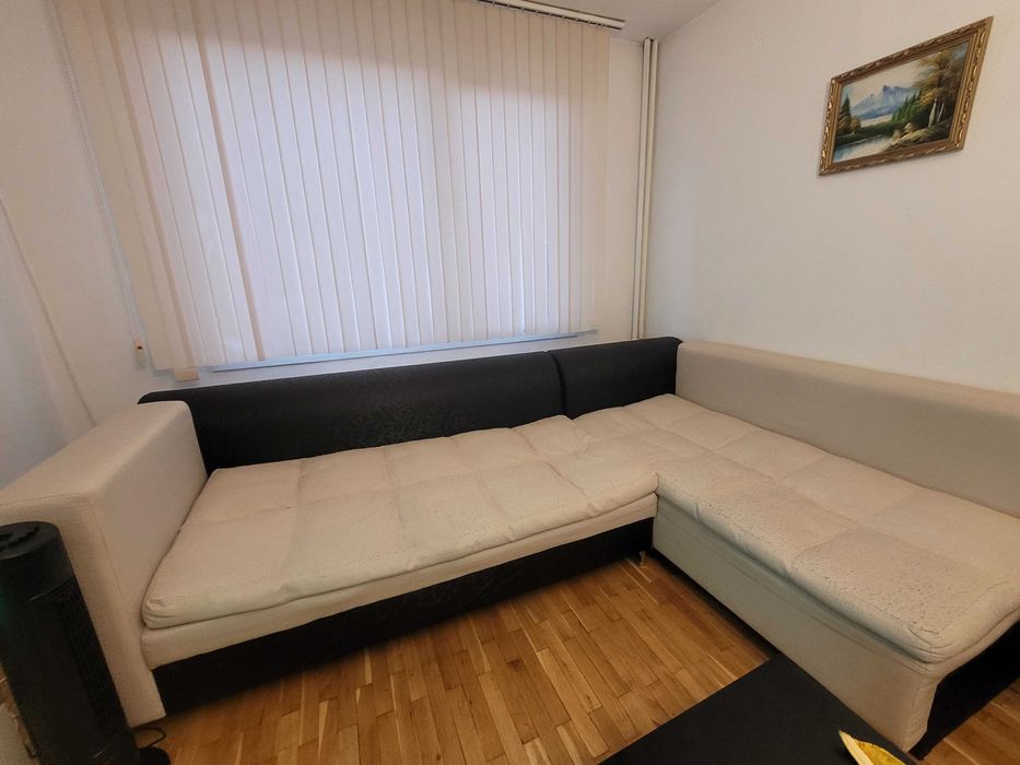 ПОДАРЯВА СЕ Ъглов диван 180/280