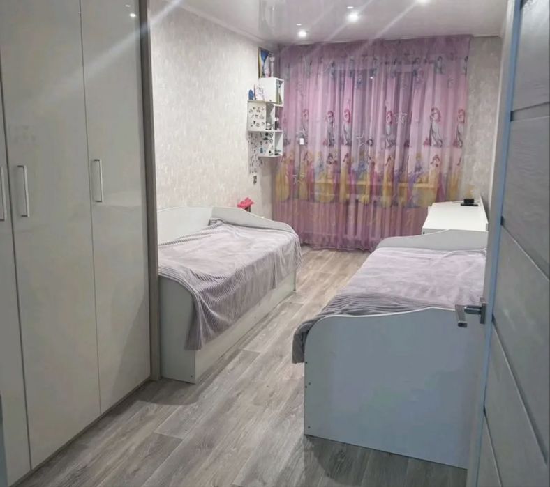 Продам 2 комнатную квартиру , 8 школа