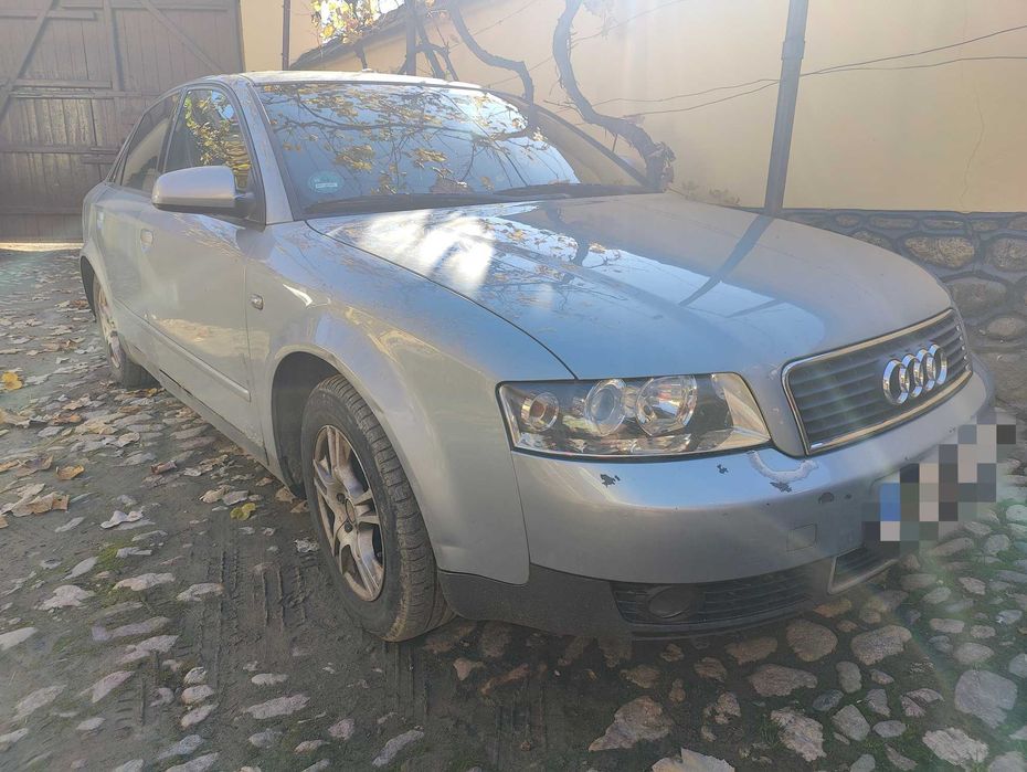 Vând Audi A4 B6 AWX