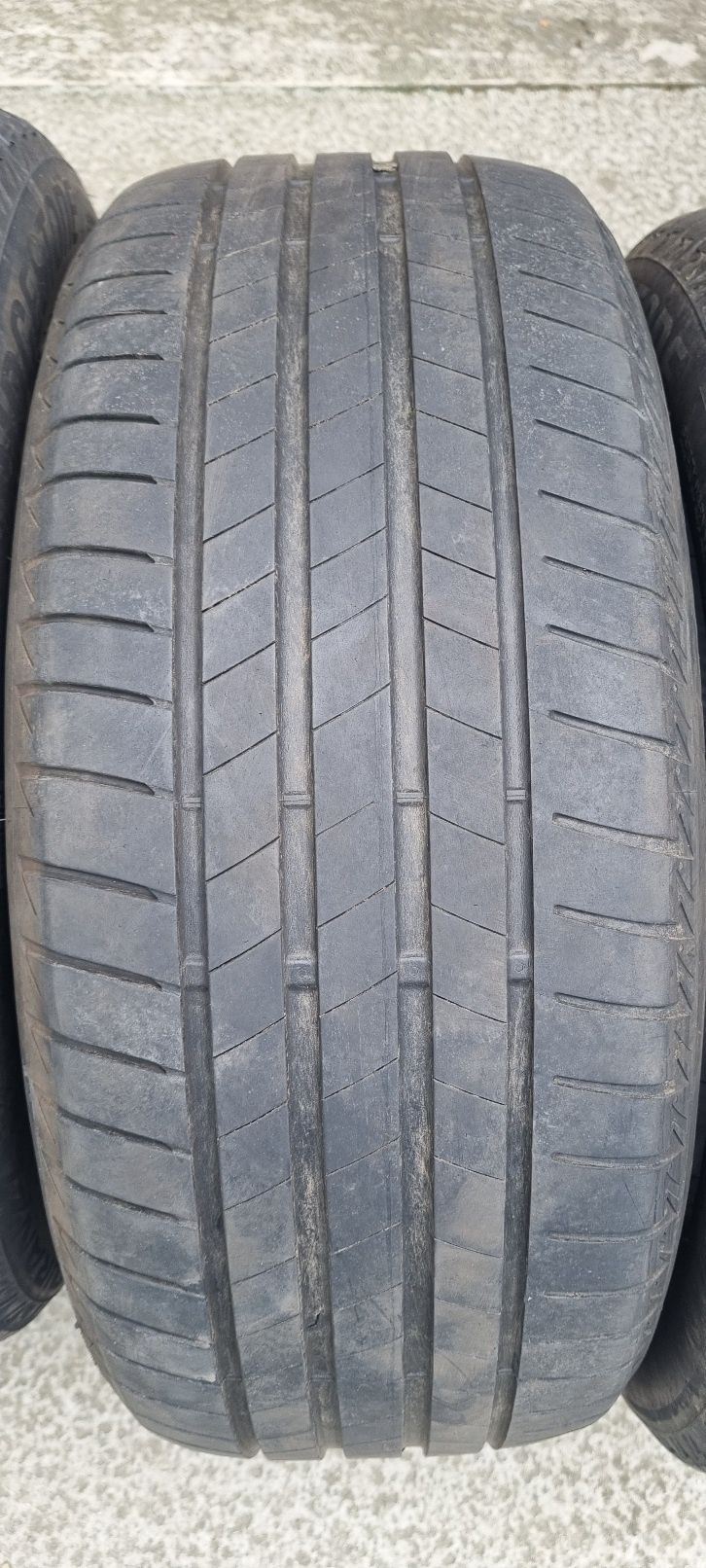 Anvelope Bridgestone vară 235/55R17