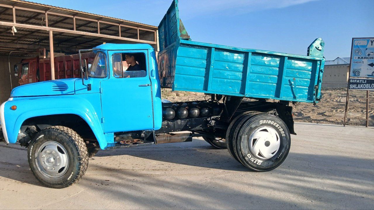 Zil sotiladi 1987 yili metanga ruxsati bor