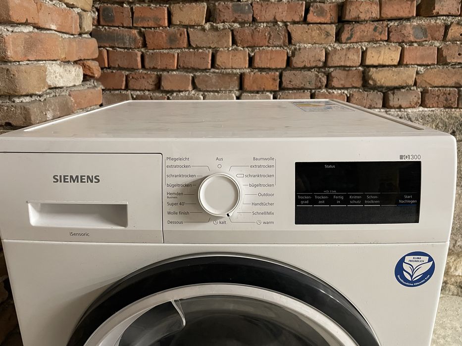 Сушилня Siemens iQ300 8 kg 6 месеца пълна гаранция WT45HVA01