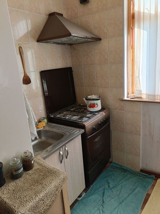 Карасу6 сдается квартира 2/4/4 полный обстановкой