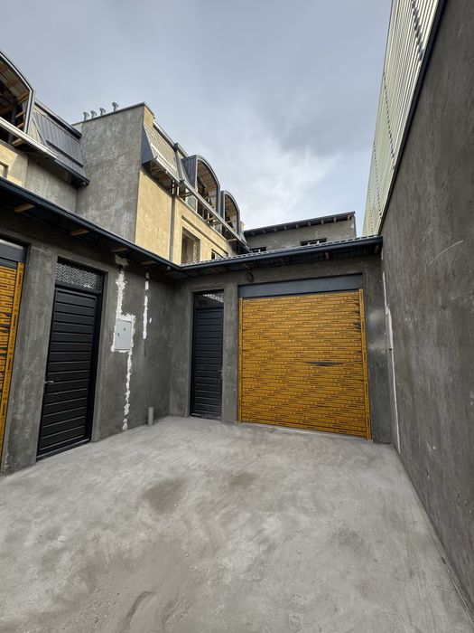 Продается 3 Коттеджа Коробка Хасанбой Юнусабад 1,8 Соток 80% Готова