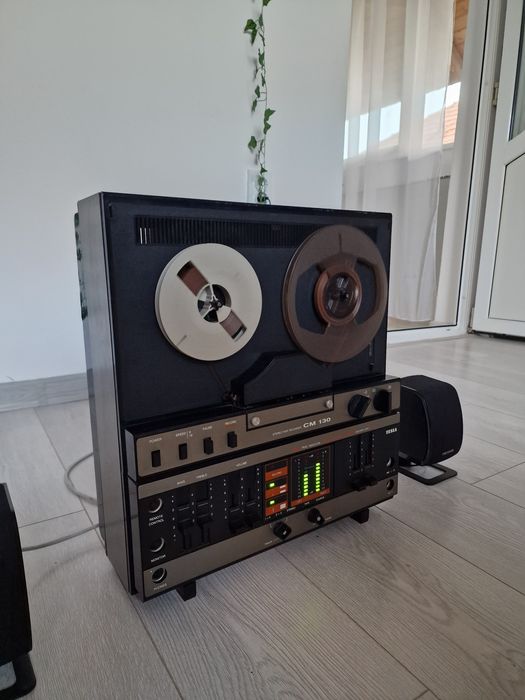 Magnetofon Tesla CM 130