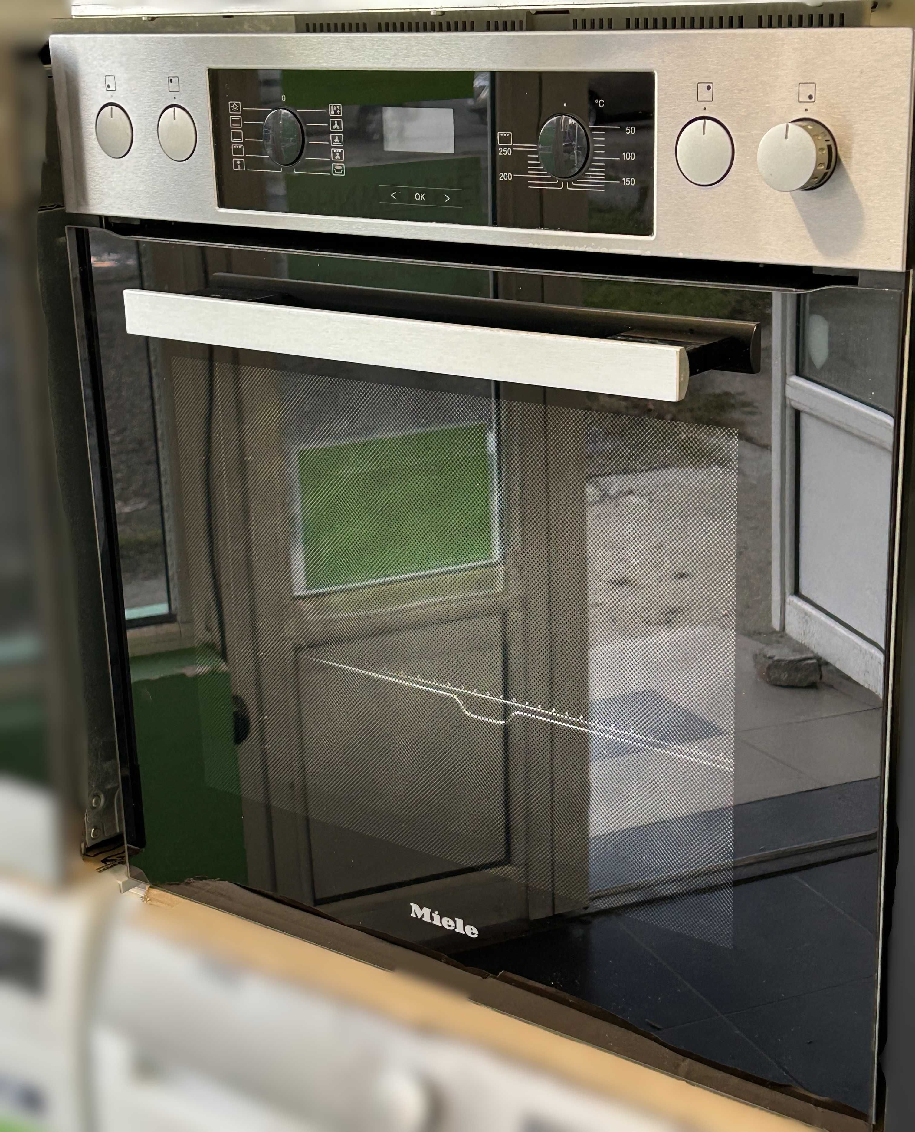 Фурна с индукционен плот за вграждане Miele H2265-I