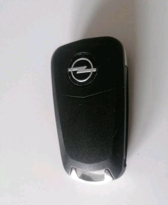 Автомобилен ключ за Opel Astra H - Zafira B.