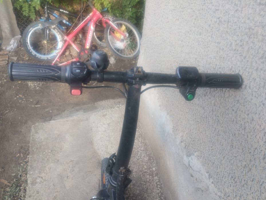 Vand bicicleta electrica