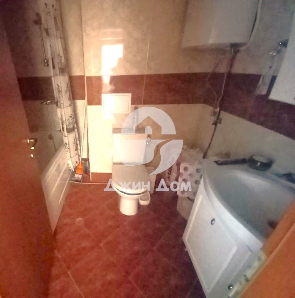 Продава се Двустаен апартамент в к.к. Елените - 70 кв.м за 943 €/кв.м - Снимка #5