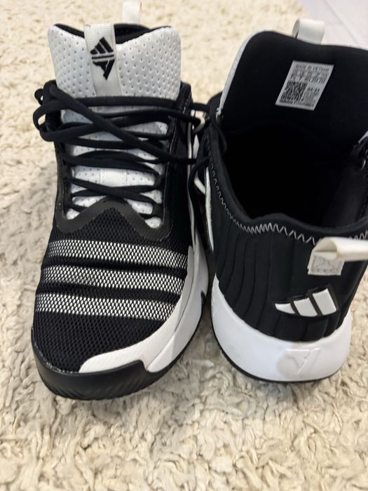 Adidasi ADIDAS True Unlimited