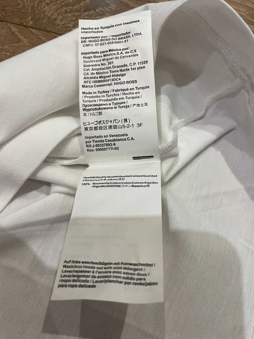 Оригинална HUGO BOSS тениска, бяла, размер: L
