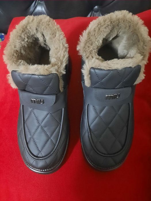 Ботинки сапоги женские