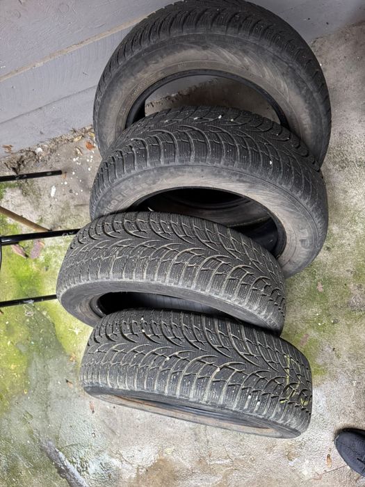 Anvelope Nokian 185 60 15 (iarna)