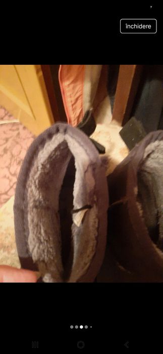 Vind cizmulițe  tip UGG de culoare  gri marimea  38