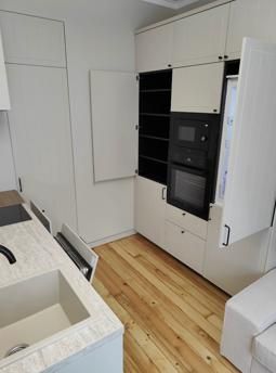 Дава се под наем Тристаен апартамент в София, Лозенец - 60 кв.м за 800 € - Снимка #7