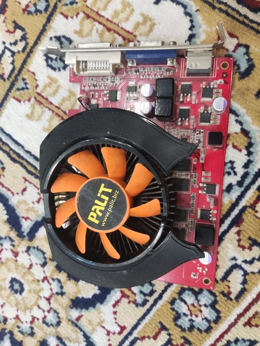 Видеокарта GT 240 1gb в идеал сост