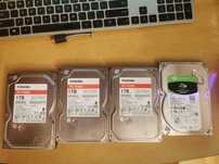 Hard diskuri Seagate si Toshiba  1 TB, fara baduri sau alte probleme