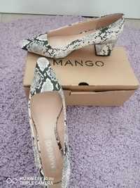Обувки с ток Mango