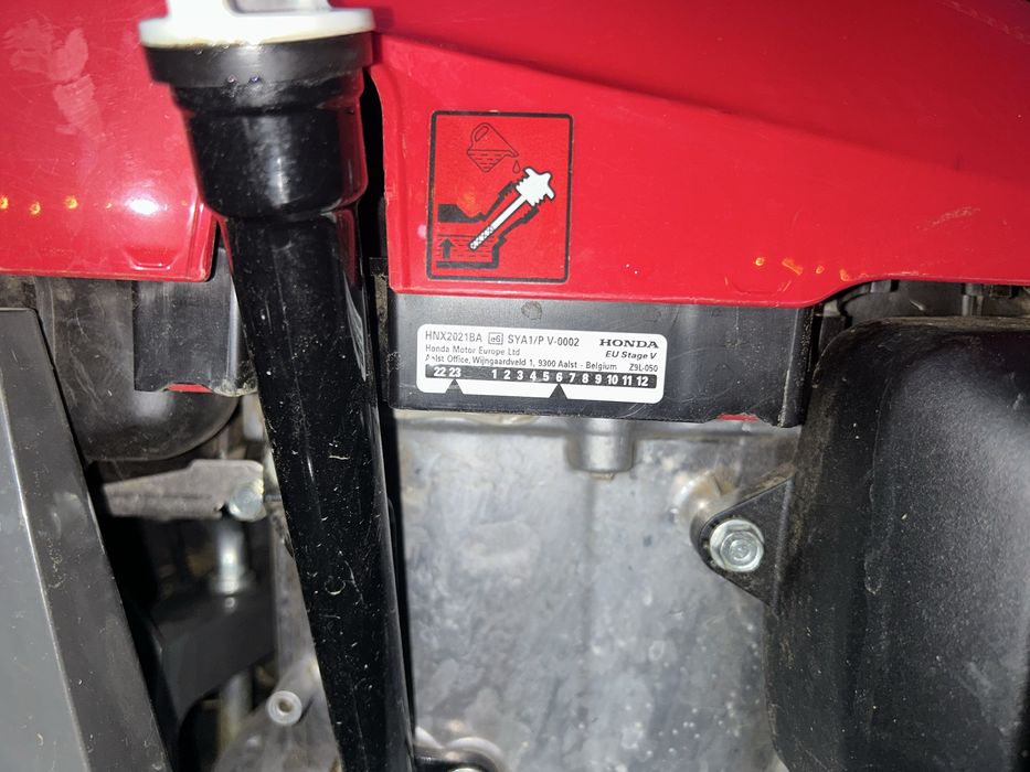 Masina de tuns gazonul Honda HRX  537  IN GARANTIE!!!