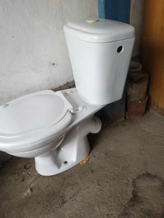 Продаю унитаз бу