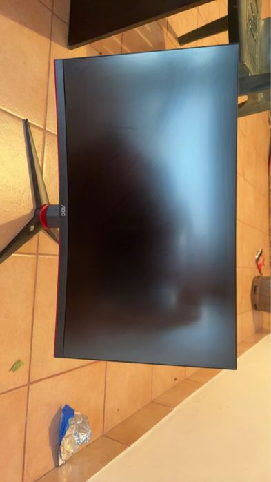 Monitor negru curbat 240hz diagonala 27 inci full hd