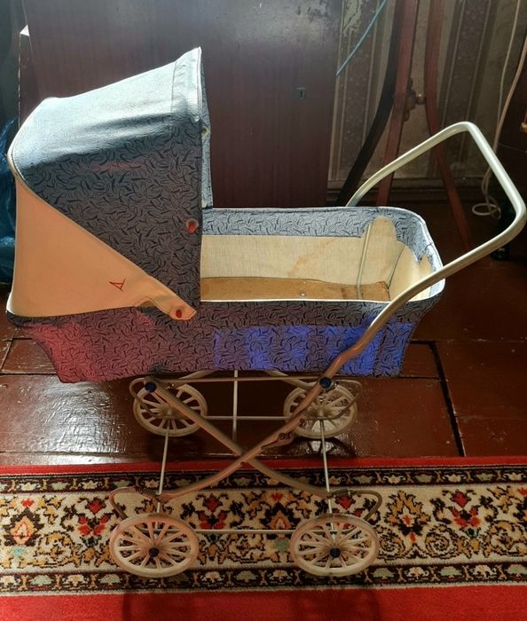 Коляска для кукол СССР