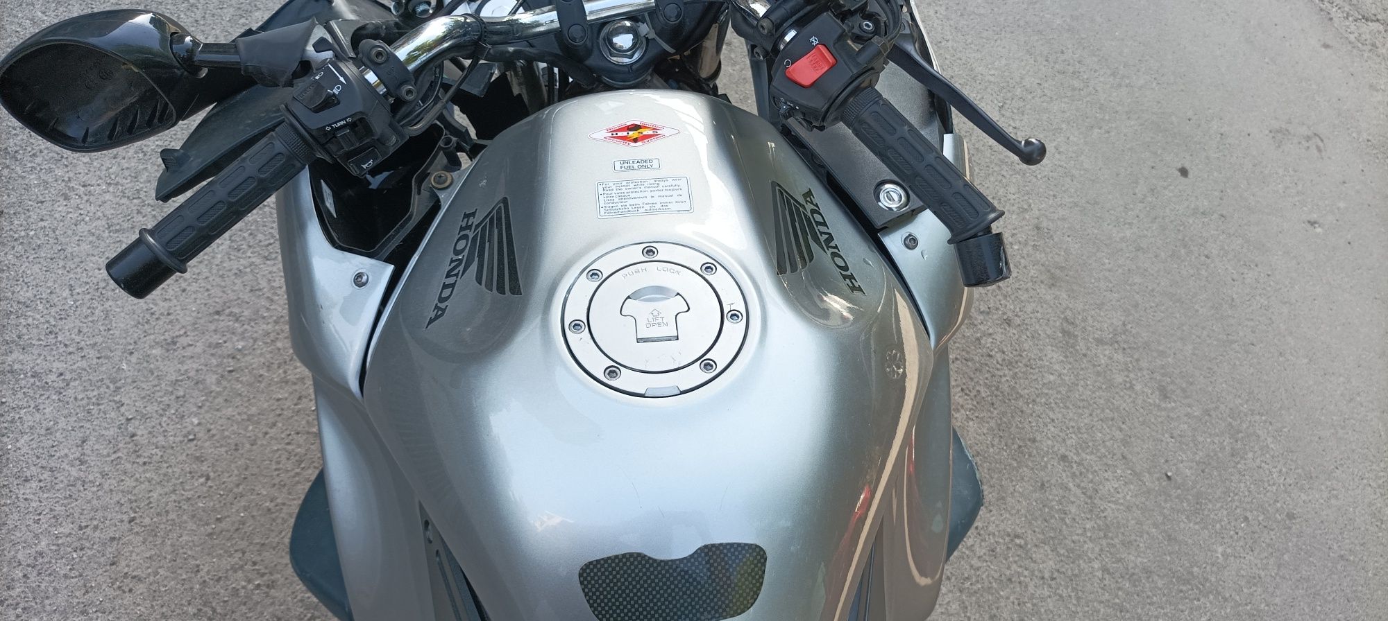 Honda deauville 650
