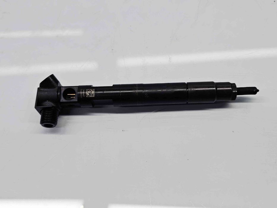 Injector Mercedes Clasa C Combi (S205) [Fabr 2015-prezent] A6510703287
