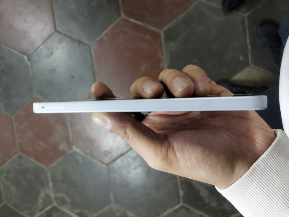 Самсунг A16 6/128g