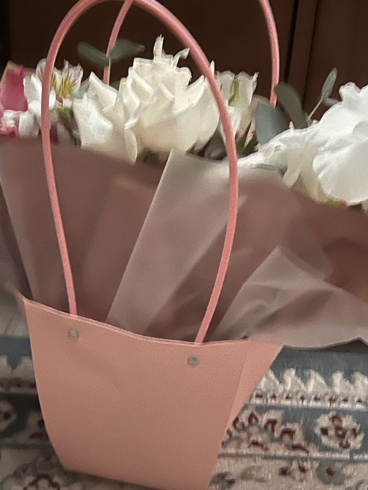 Продам букеты цветов