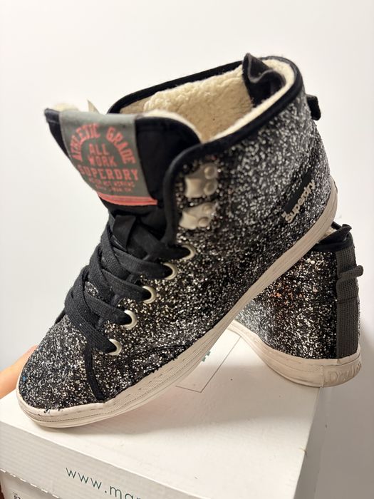 Adidasi SuperDry  dama