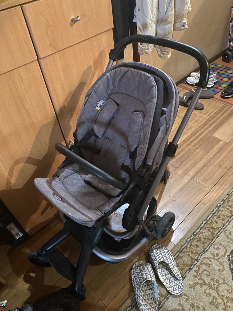 Easywalker charley Mini. Два в одном, езе есть люлька