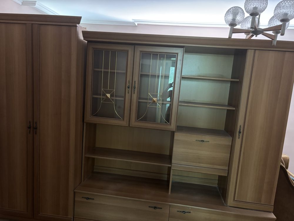 Продавам мебели. Цена 680 лв. за всички.