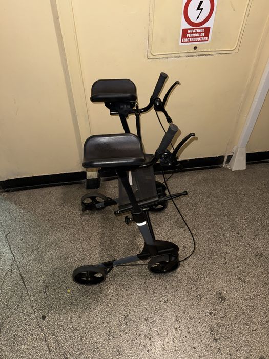 Cadru din aluminiubpentru recuperare cu sustinere antebrat