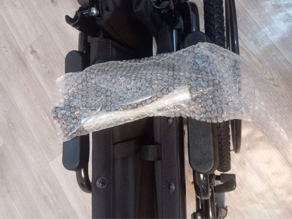 Инвалидная коляска