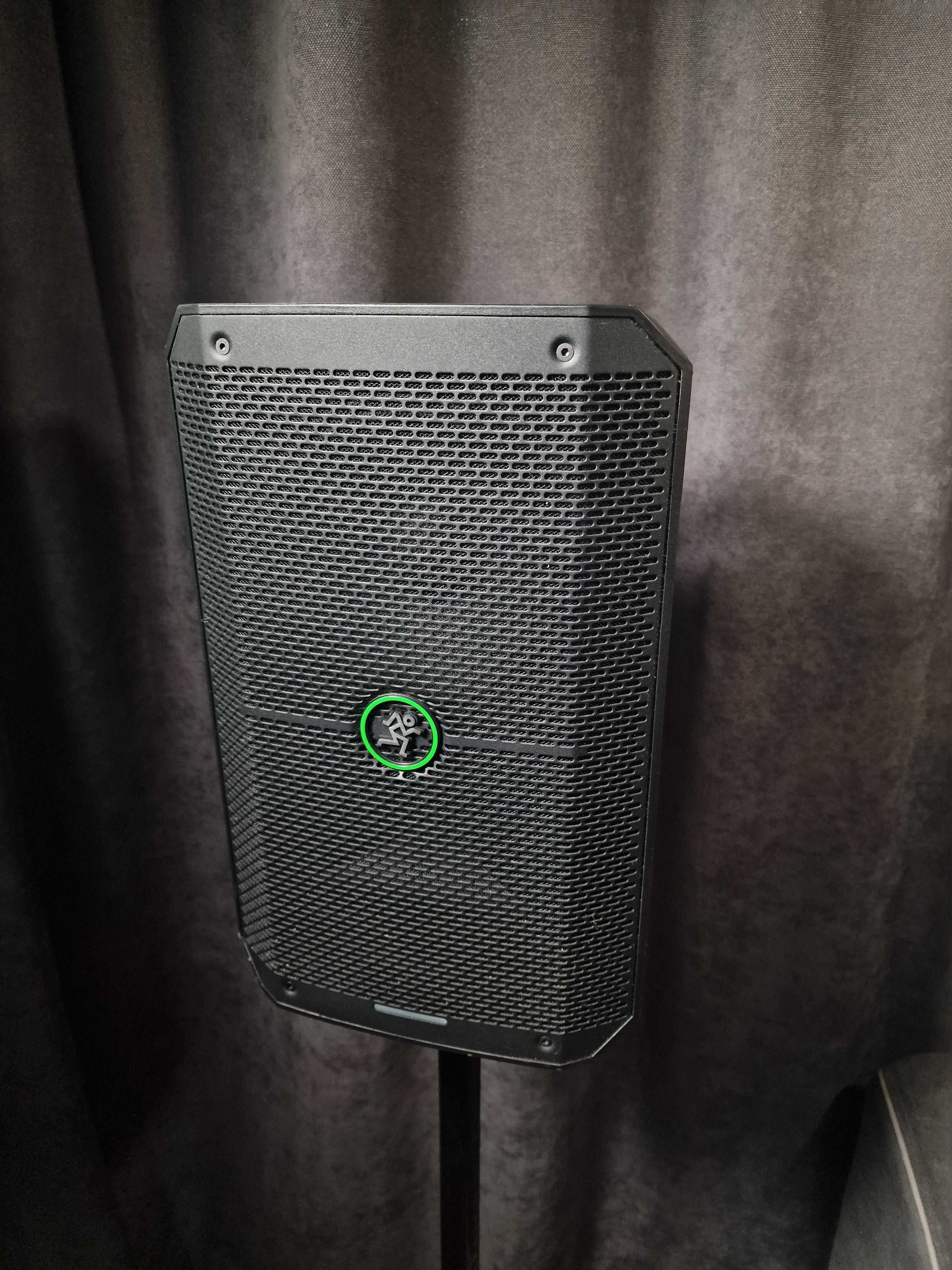 Mackie Thump GO - 8" Bluetooth колонка