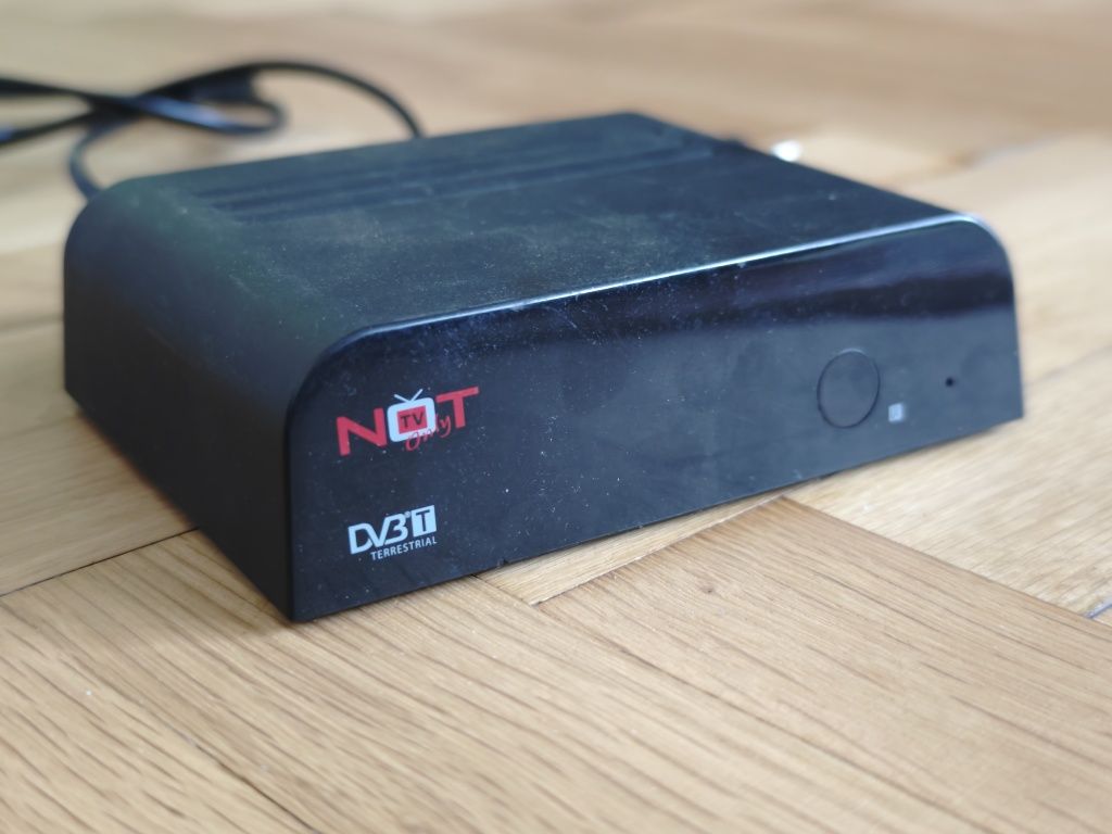 Цивров тунер, приемник и записвачка box DVB-T за телевизори