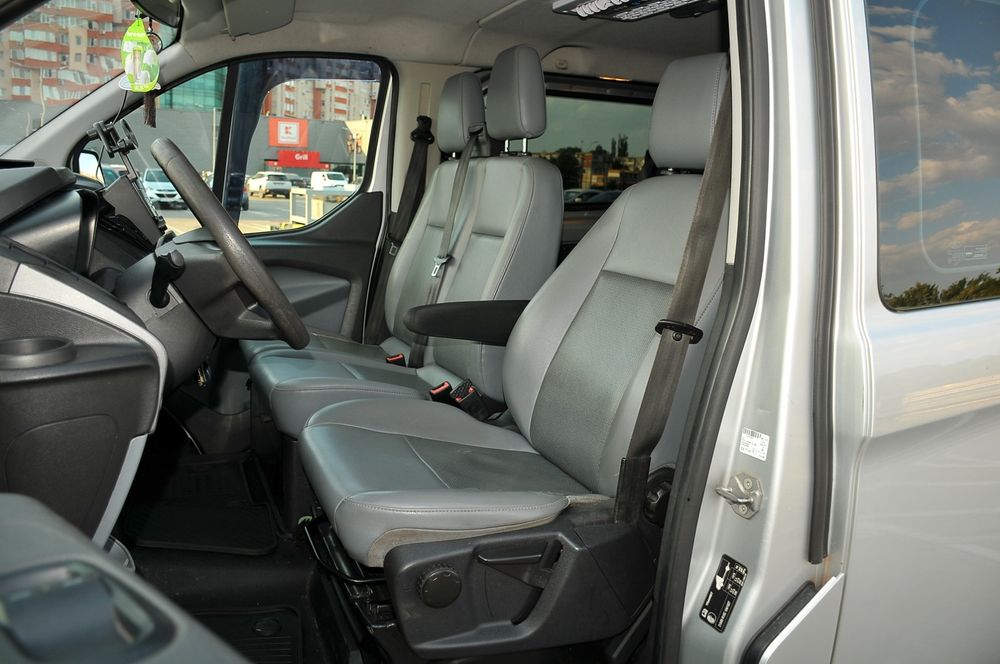 Vând Ford Transit Custom 2015