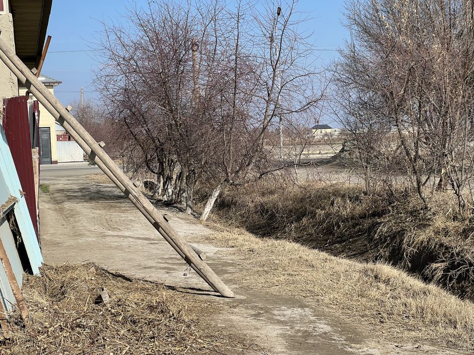 Ромитан тумани янги ХБК ёнида участка сотилади