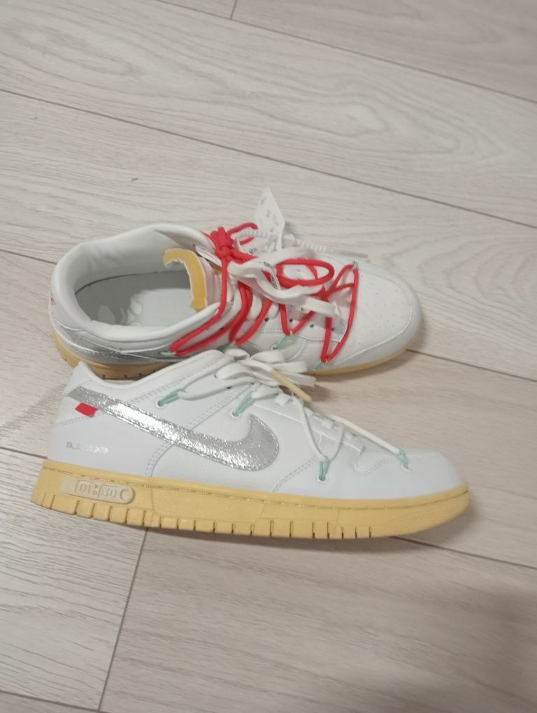 Vând Nike Dunk Low Off-White Lot 1