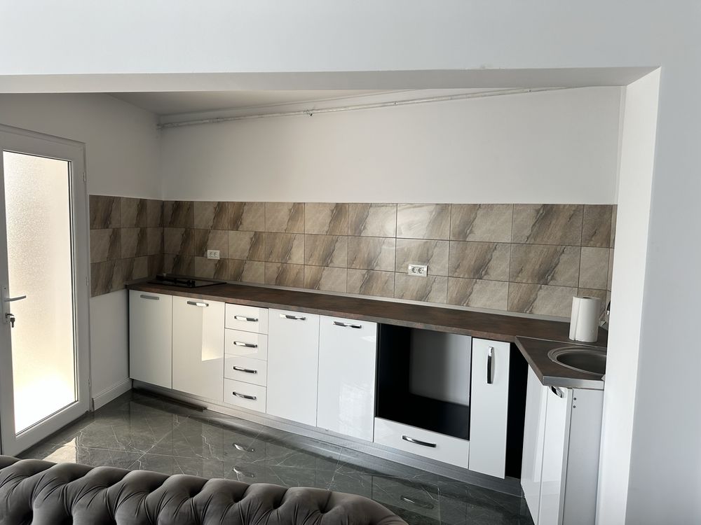 Apartament central renovat complet si utilat !