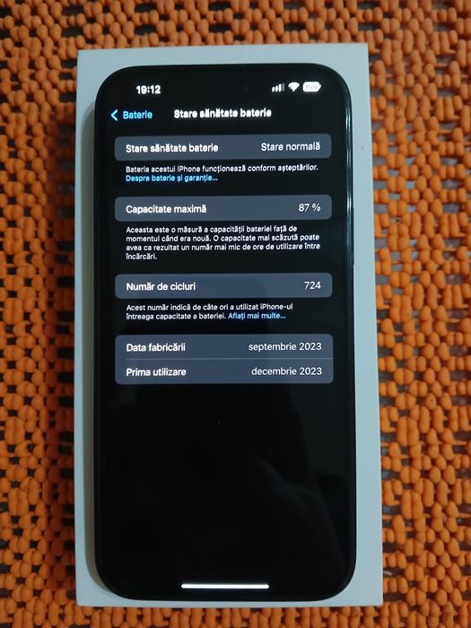 Vând Iphone 15 plus