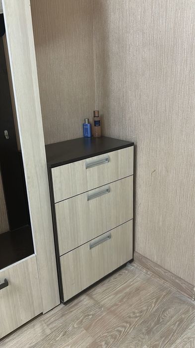 Обувница в отличном состояние