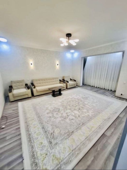 Сдам в аренду 2 х комнатную квартиру на Себзор ориентир нБу банк