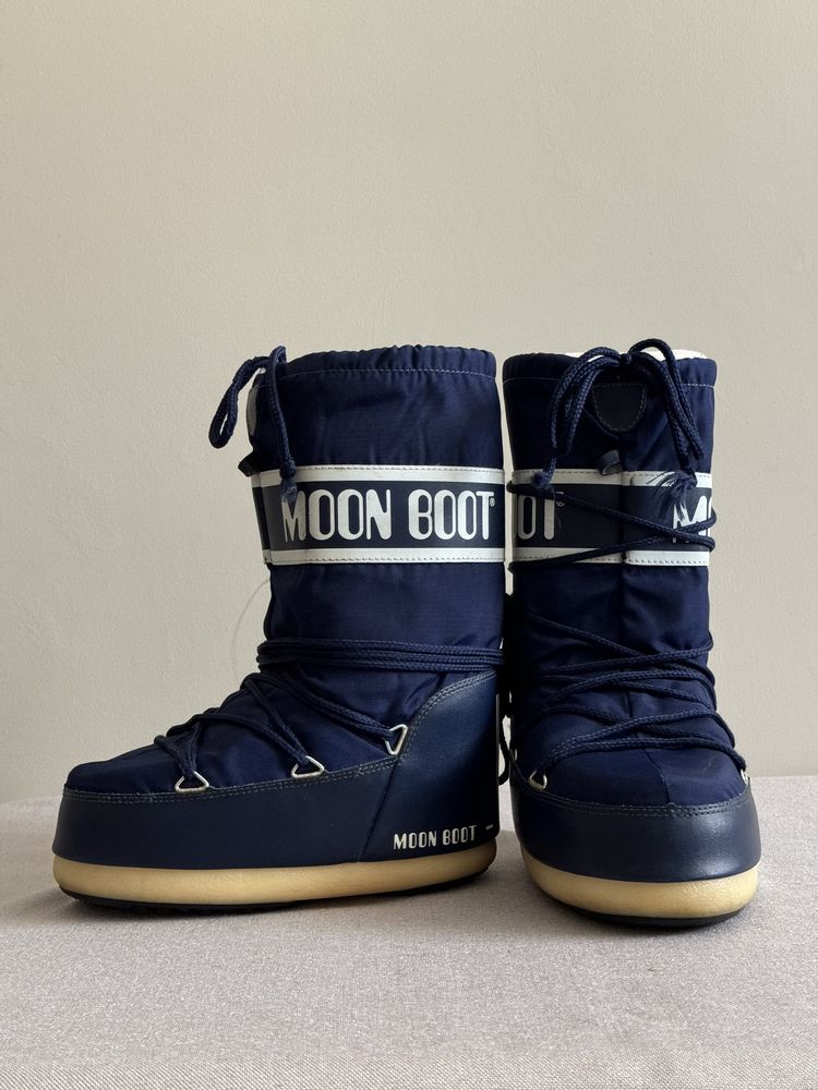 Зимняя обувь Moon Boot