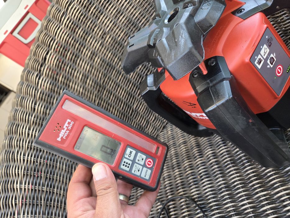 Nivela laser Hilti PR 30 HVS cu dubla panta orizontal vertical