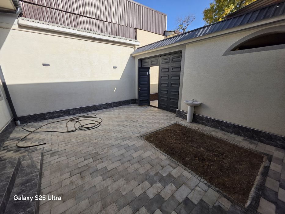 1,5 сотки 4 комнаты Джаркурганский срочна