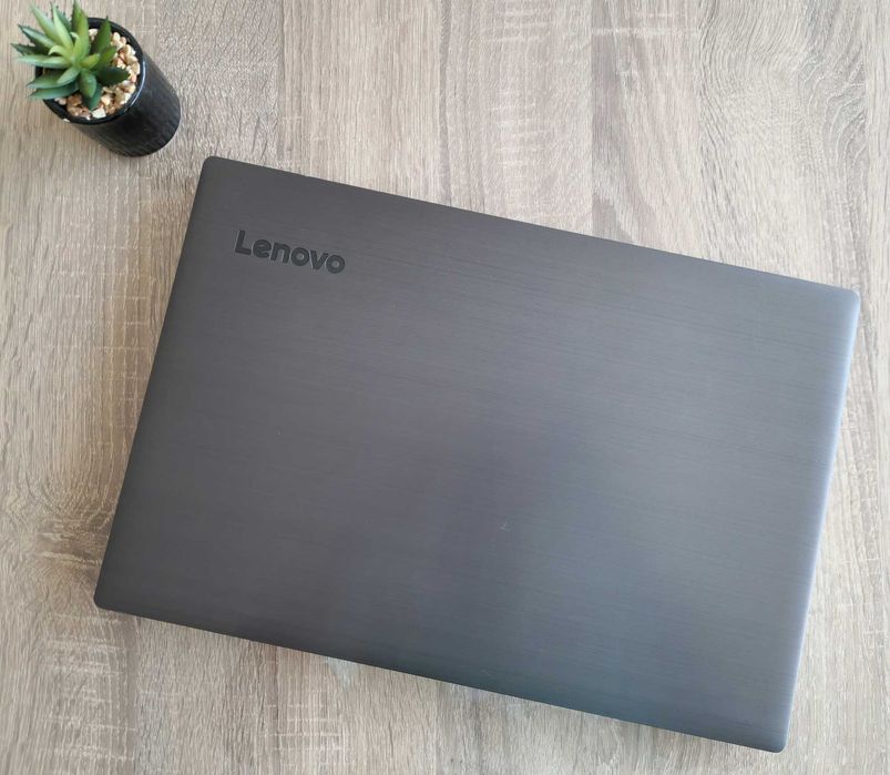 Лаптоп Lenovo V330-15IKB i7 / 12GB RAM / 256GB
